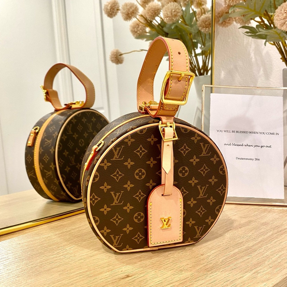 Louis Vuitton Handbag